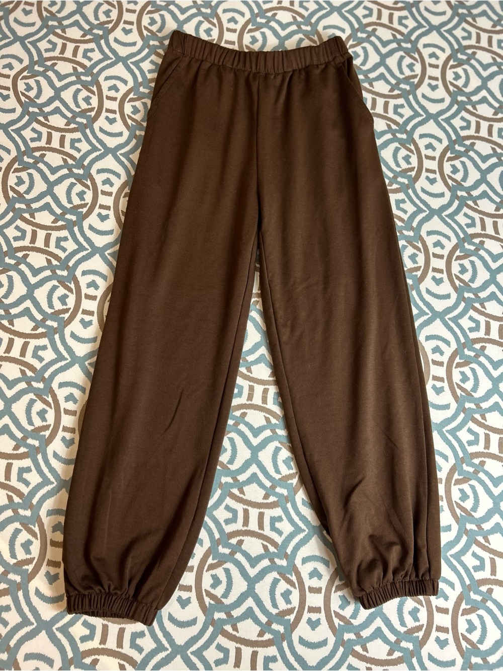 Kids Brown Elastic-Waist Jogger Pants — Classic Cozy Fit